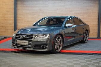 Audi S8 quattro 4.0 TFSI V8