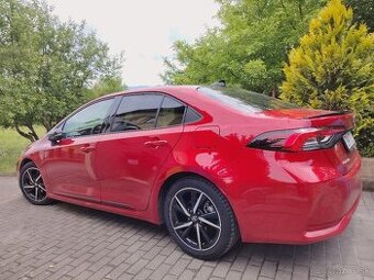 Toyota Corolla, sedan, 1.8 Hybrid, GR Sport + Dynamic