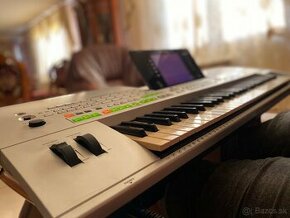 Yamaha Tyros 1