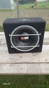 Predavam subhofer JBL 1000W - 1