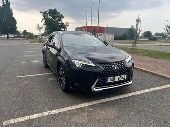 Lexus UX 250h, 2,0 HSD Luxury