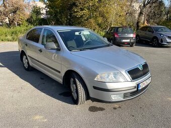 Škoda Octavia 1.6 - MPI - 1