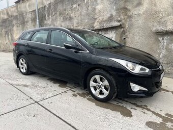 Hyundai i40 CW, combi, 1,7CRDi 100kW