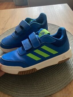 Adidas tenisky