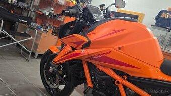 2024 KTM 1390 SUPER DUKE R EVO Orange za 19090€ chcete ho ?