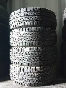 205/65R16C Zimné Barum Snowanis