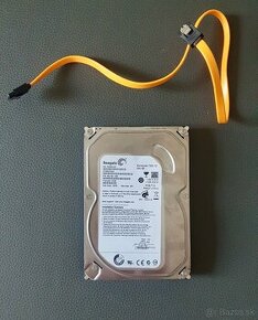 Harddisk Seagate Barracuda 7200 500GB a SATA kábel