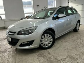 Opel Astra SPORTS TOURER 1.6CDTi NAVI TAŽNÉ ZAŘÍZENÍ - 1