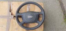 AUDI A6 C5 2,5tdi r 2000 MF volant airbag