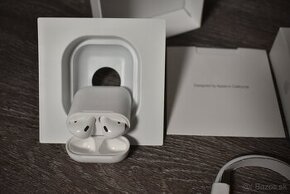 Nové AirPods 1.generácie od Apple