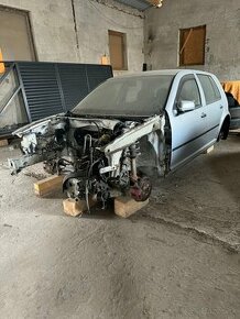 Volkswagen Golf 1,4i 16V - 1