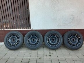 Predám Zimné plechové disky 215/60 R16 BRIDGESTONE