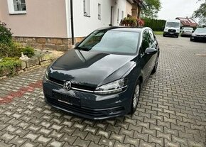 Volkswagen Golf VII 1,0TSi / 63 Kw klima benzín manuál 63 kw - 1