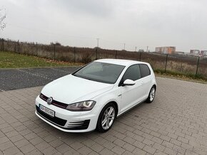 Volkswagen Golf 2.0 TSI BMT GTI DSG