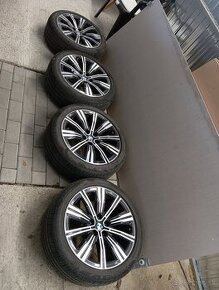 krasne orig BMW 18" ALU + pneu Pirelli 225/45R18