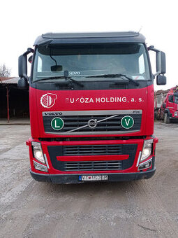 VOLVO FH Hákový nosič kontajnerov s HR 6x4