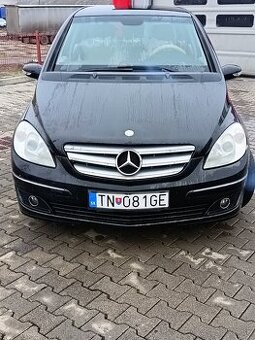 Mercedes-Benz B