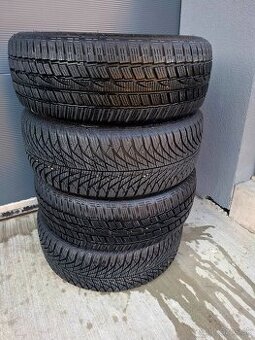 Predám celoročné pneu SNOWBLAZER / M+S / 195/55 R16