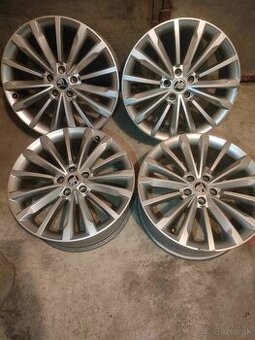 4ks alu disky orig. Škoda 5x112 r19