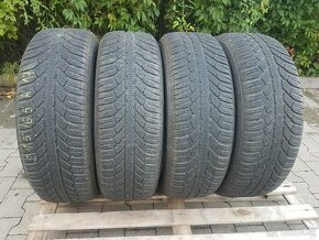 Zimne 215/65R17 Semperit