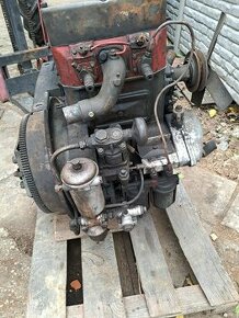 Motor Zetor 25 - 1