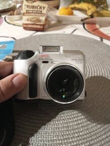 Olympus Camedia c700