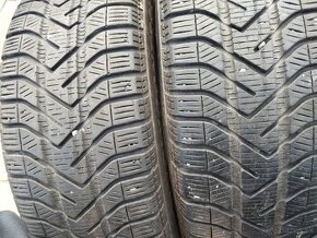 2X ZIMNE PNEUMATIKY  PIRELLI 185/55R15 82T