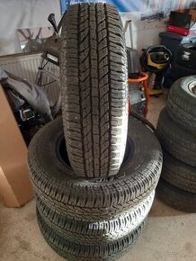 YOKOHAMA 215/80 R16   NOVÉ