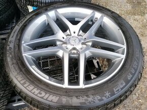 Alu sada=5x112=orig. MERCEDES=s pneu i bez=255/45 R19=NOVÉ