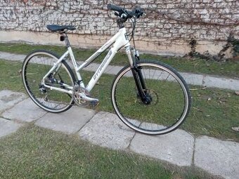 Dámsky trekový bicykel Dynamics Cross  28 " Disc