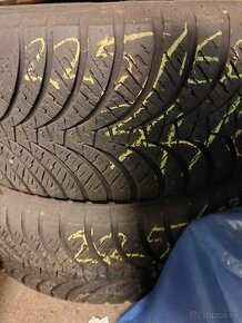 Predam zimne 2x 225/60R17 103V Falken