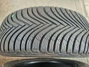 215/55r17 zimné 4 ks MICHELIN - z nového auta