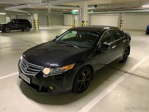 Honda Accord 2.0 VTEC automat - 1