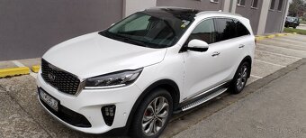 KIA Sorento GT line 147 kw/ 8 st automat  4x4