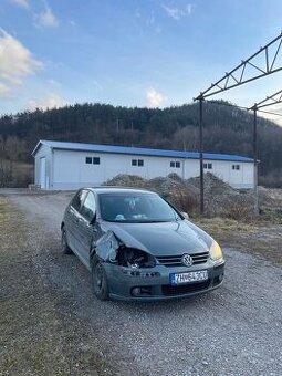 Predám v celku Volkswagen Golf 5 1.9 TDi