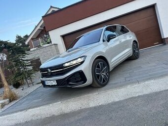 VW Touareg R-line, Black packet, 2024