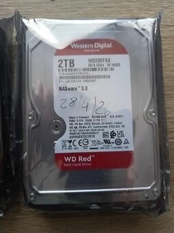 4 / 2 TB Western Digital Purple™ Red™ - nepouzite