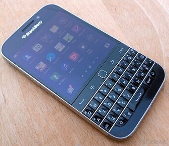 Blackberry Classic Q20 cierny - 1