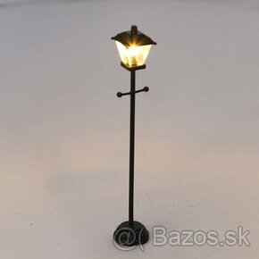 Predám model pouličnej lampy s LED svetlom (5ks)