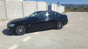 BMW E90  320D  120KW - 1