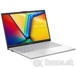 ASUS VivoBook Go 15 E1504GA strieborný