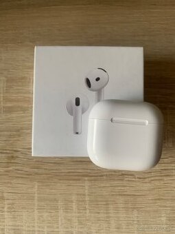 Airpods 4 v zaruke