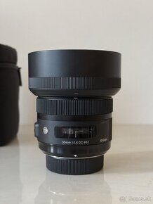 SIGMA 30mm f1.4 DC Art