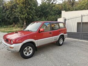 Nissan Terrano 2.7 4x4 diesel 92kw - 1