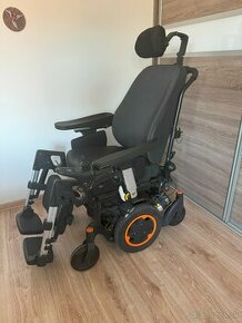 Elektrický invalidný vozík Quickie Q400M