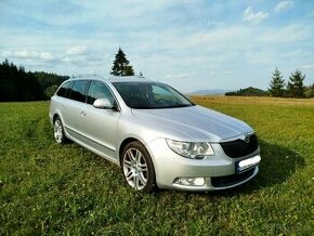 ŠKODA Superb Kombi 2.0 TDI 4x4 (2011) - 1