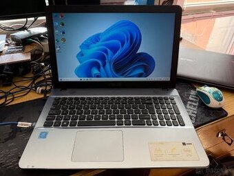 ASUS VivoBook Max X541NA