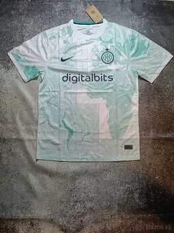 Inter Milan 2022/23 away jersey - 1