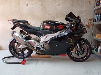 APRILIA RSV 1000 R