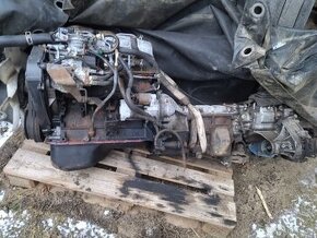 Motor + prevodovka Mitsubishi L200